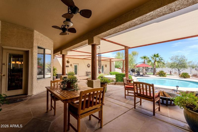 044_Gorgeous Patio and Pool