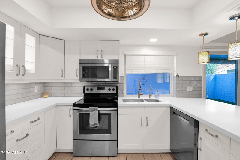 6-web-or-mls-P1471009