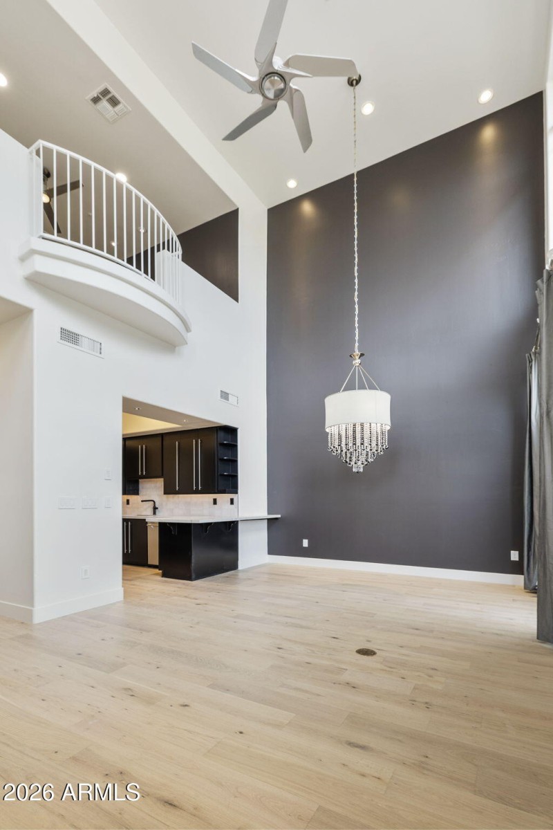 9-web-or-mls-_TM_2438