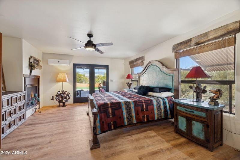 23-web-or-mls-39913-n-26th-st