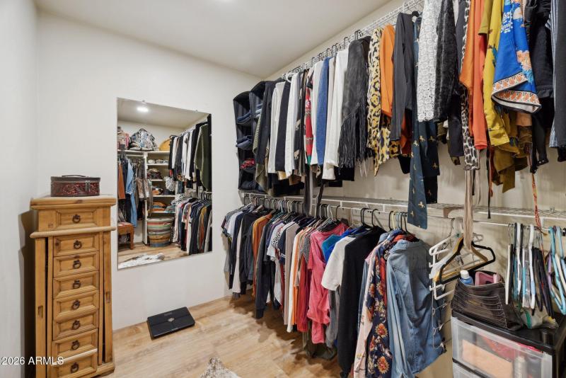 31-web-or-mls-39913-n-26th-st