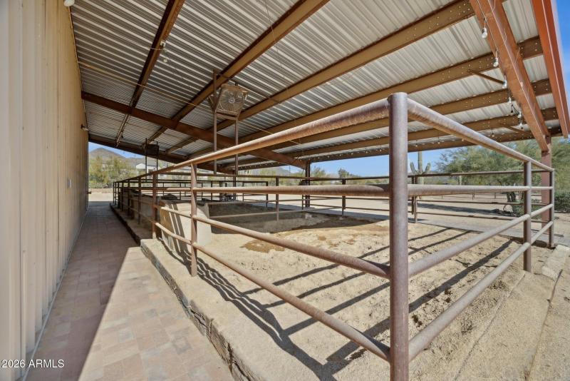 58-web-or-mls-39913-n-26th-st