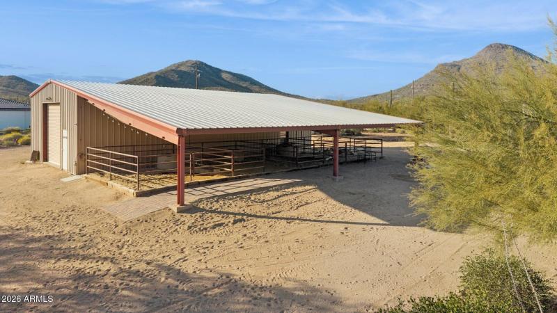 73-web-or-mls-39913-n-26th-st