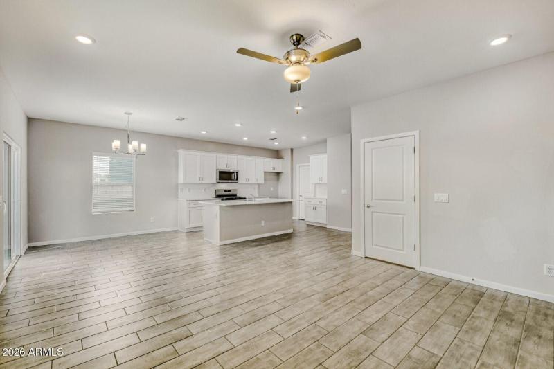 36766 W Nina St - Web Quality - 009 - 09