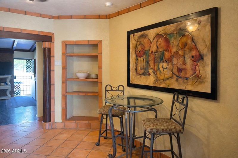 34816900-A69A-4E32-876C-426E759DBC46