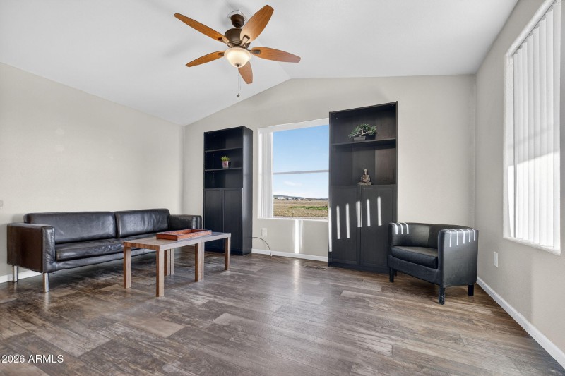 4-web-or-mls-2690-w-pilots-rest-airstrip