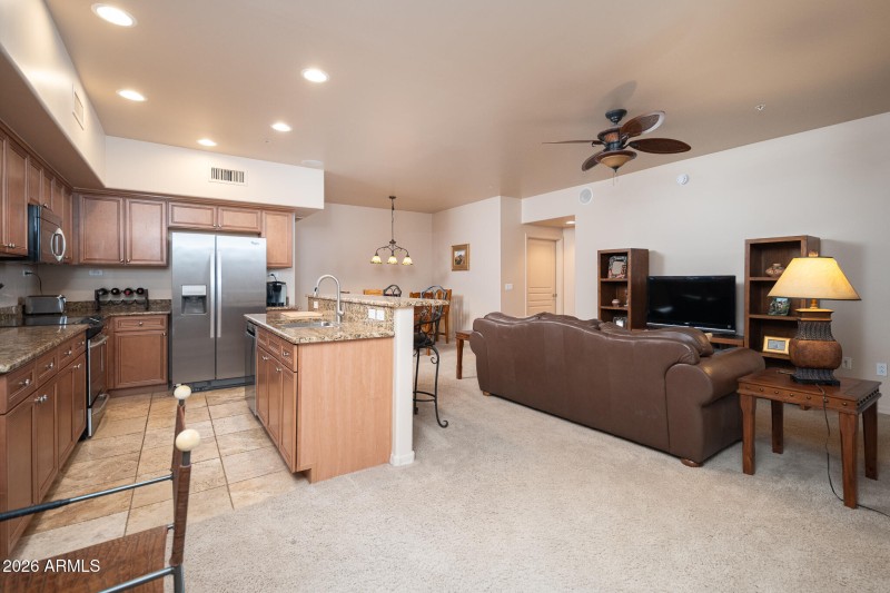 Great spacious living room