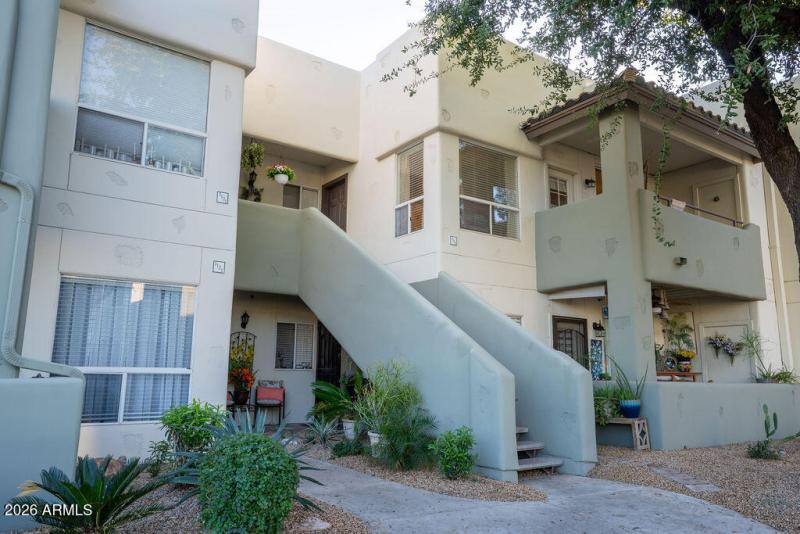 Unit2120Dobson_Ray-16