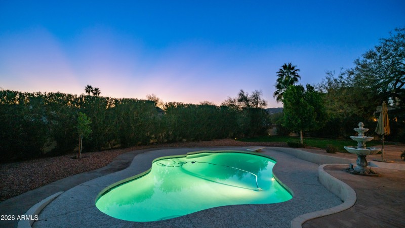 1467 E Amberwood Dr Sunset-8