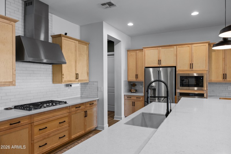 23120 E Via Las Brisas-15