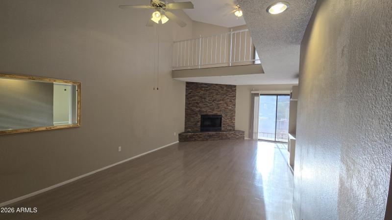 14) 60277-687fff2596ff8