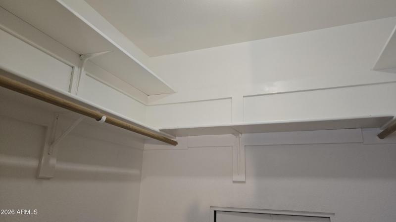 87) 60277-6902c6a15a590