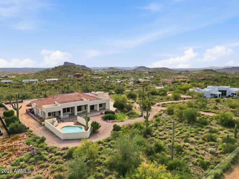 10558 E Cloudview Ave_RedHogMedia 63