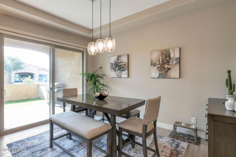 10-web-or-mls-Qp-7400