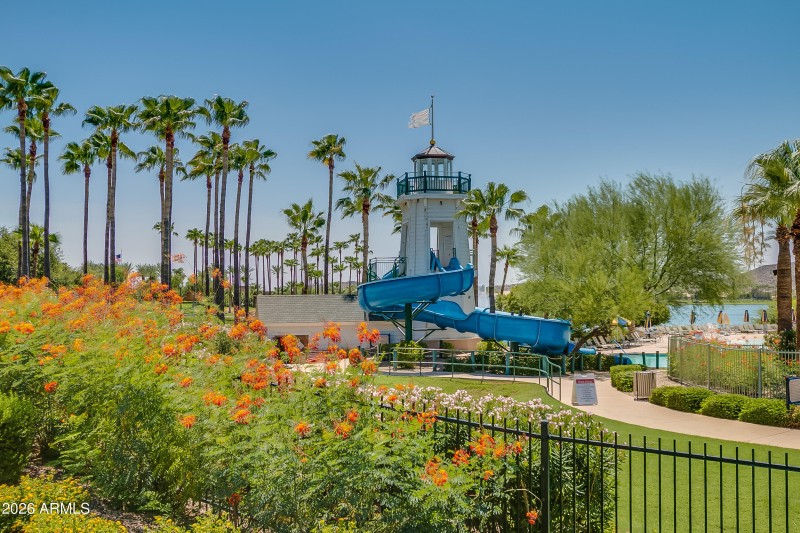 Estrella Water Slide