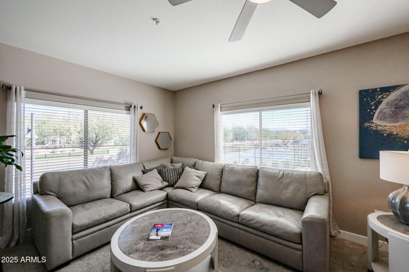 2193 East Mountain View