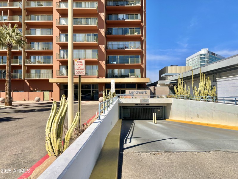 Garage entrance-gate