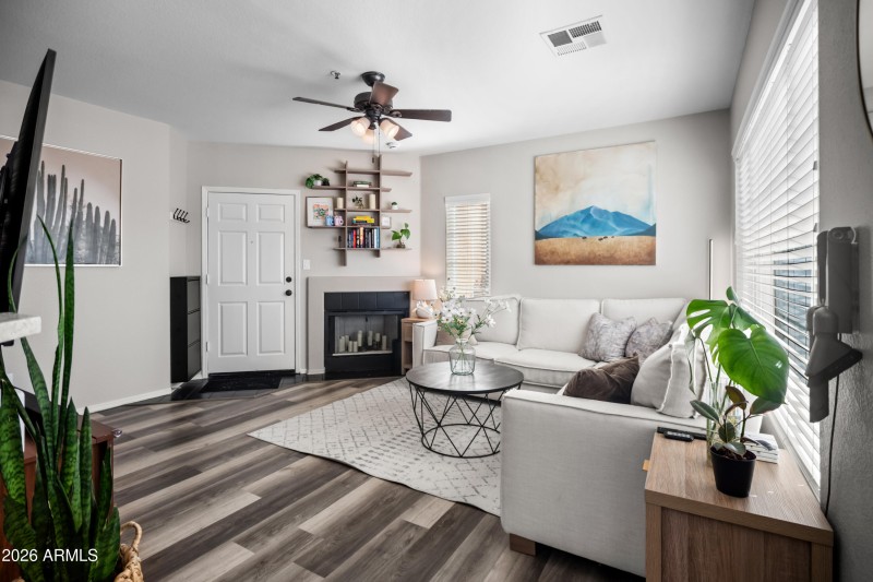 Living Room/Front Door