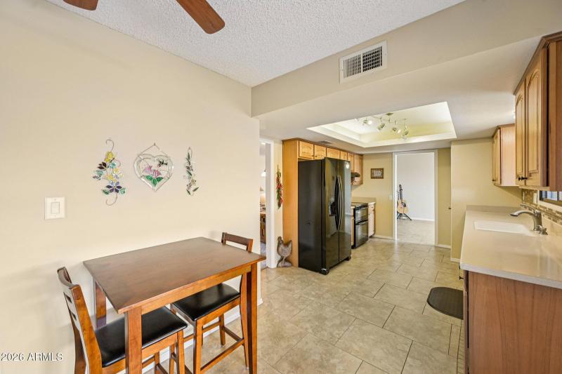 21-web-or-mls-W Titan Ct-S0302-021