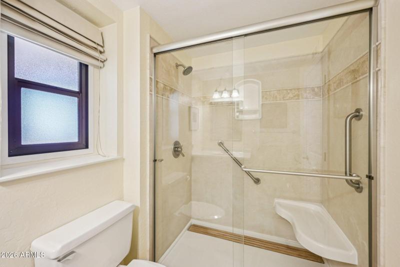 27-web-or-mls-W Titan Ct-S0302-027