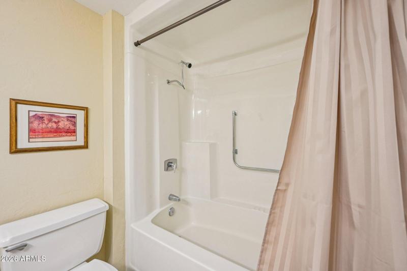 29-web-or-mls-W Titan Ct-S0302-029