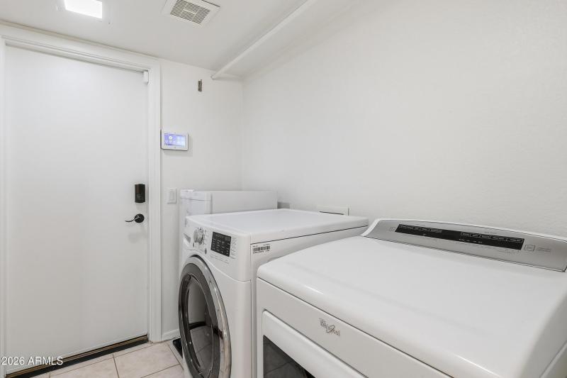 Washer & Dryer Conveys