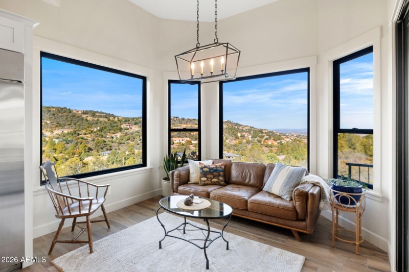 29-Breakfast Nook (2)