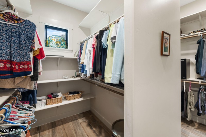 44-Primary Closet (1)