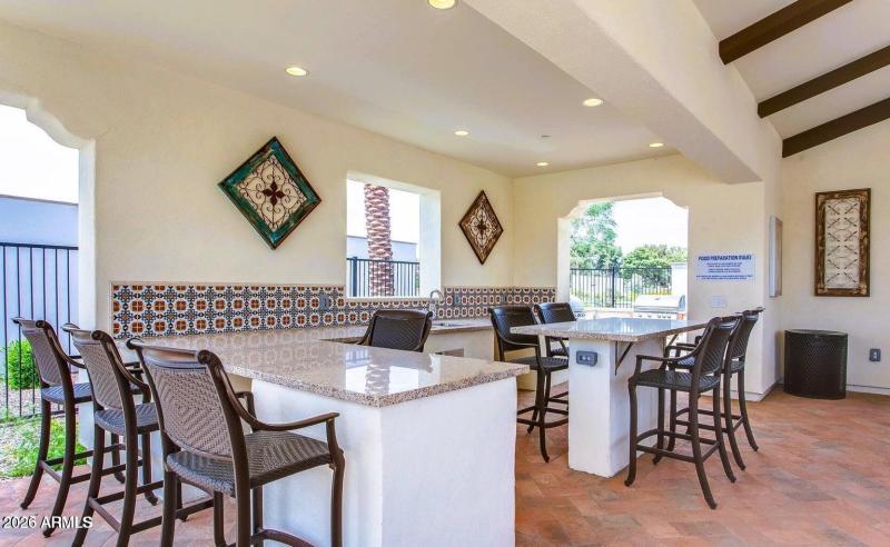 20251213153750600578000000-o