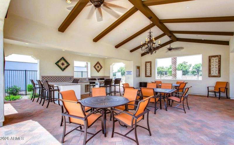 20251213153750688439000000-o