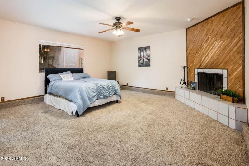 7027 W Wagoner Dr - MLS-24