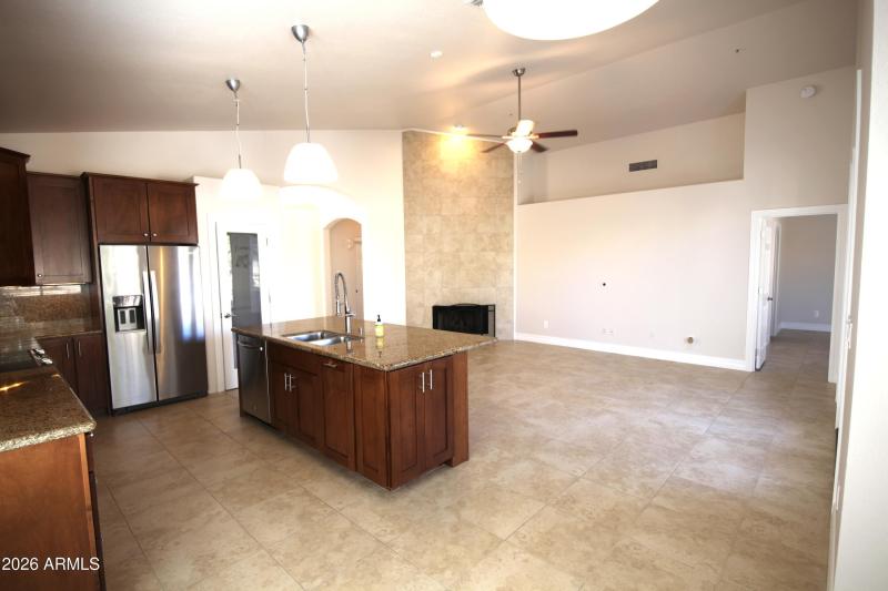 Dreyfus Kitchen- Family Rm