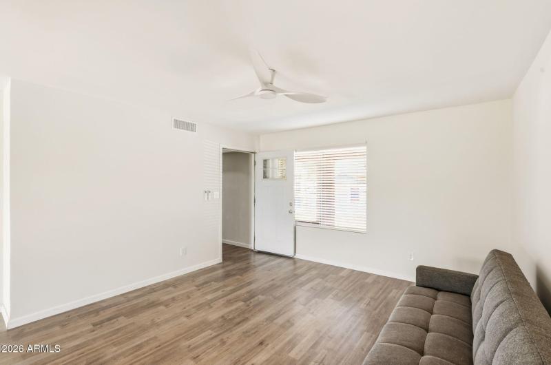 24-web-or-mls-IMG_0102