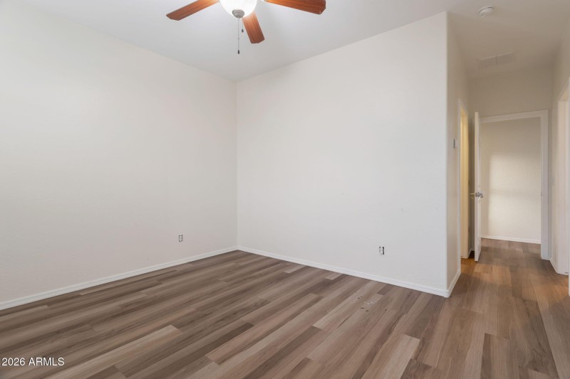 12-web-or-mls-Qp-9307