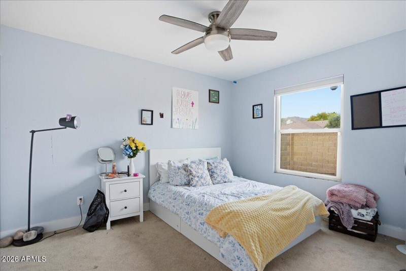 32-12627 S 38th Pl_RedHogMedia