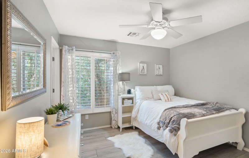 Interior Downstairs EnSuite1