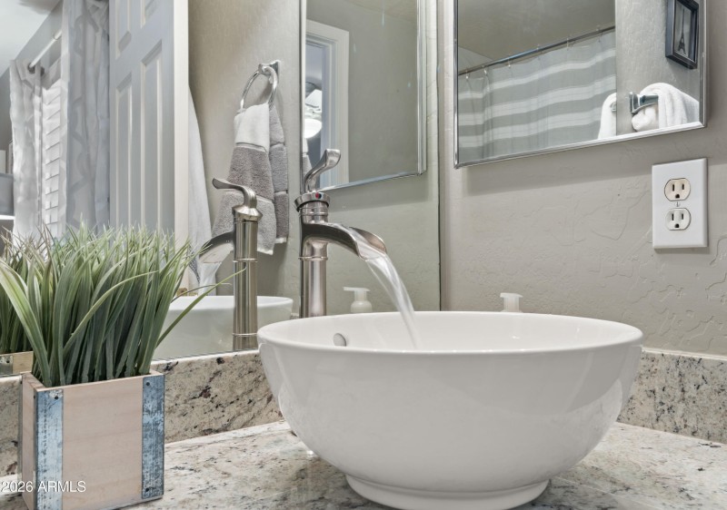 Interior Downstairs EnSuite3