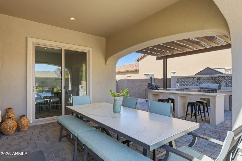 Expansive Covered Patio & Chef's Kitchen