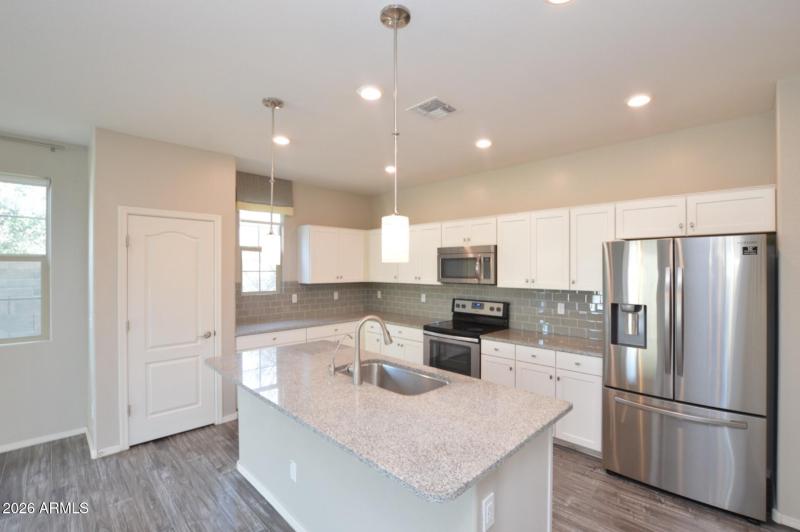 a8f35ba2-2d0f-47ca-ac84-8116c31db697