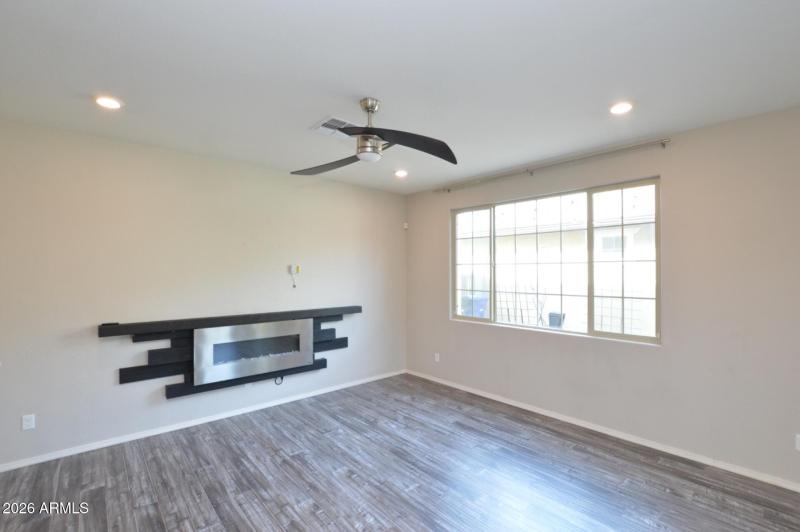 f31e63dd-5d16-459b-93a4-190289fa00d3