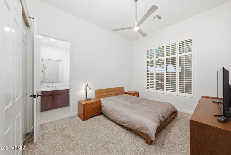 Secondary bedroom ensuite 2