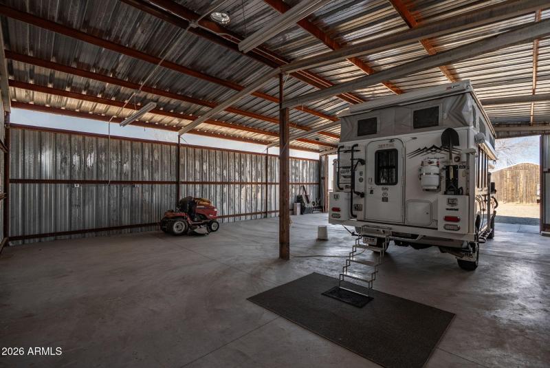 13-web-or-mls-2320-w-rd-2-s