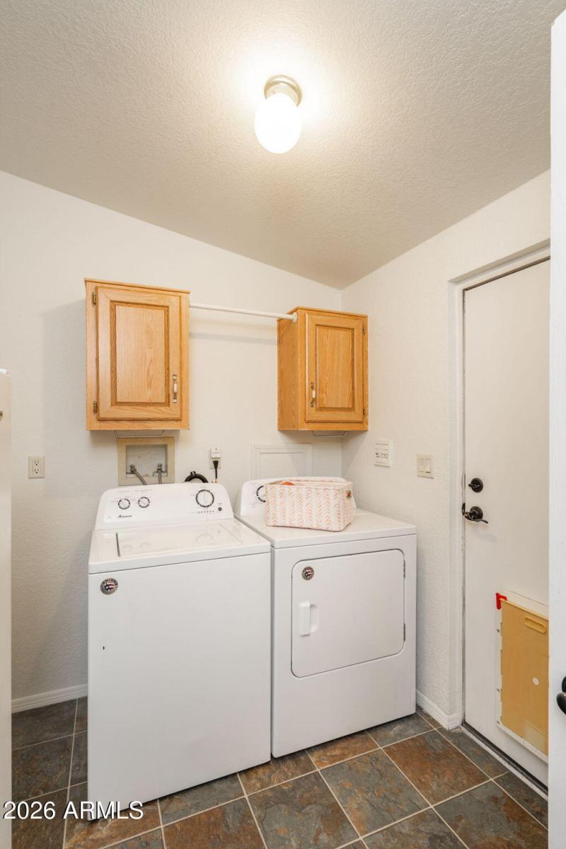 46-web-or-mls-2320-w-rd-2-s