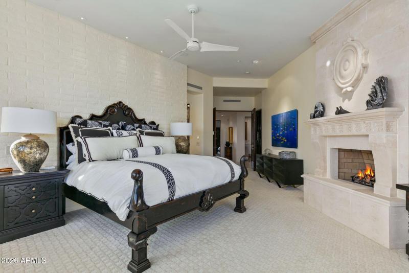 033_Primary Ensuite Ambiance