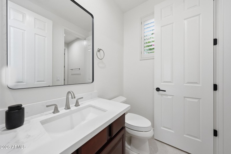 Secondary bathroom-4