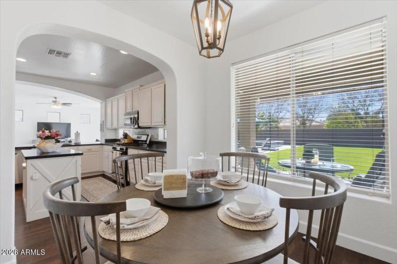 17-2177 E Glacier Pl