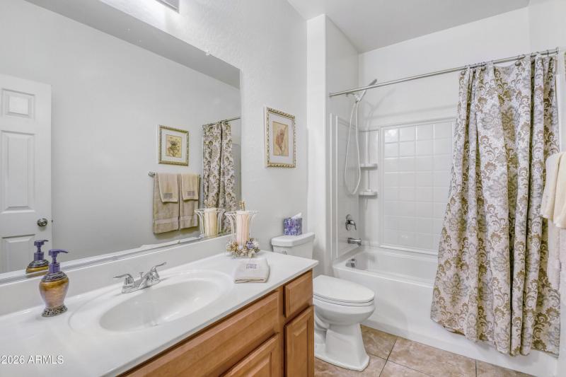 874 E Furness dr - MLS Sized - 022 - 22