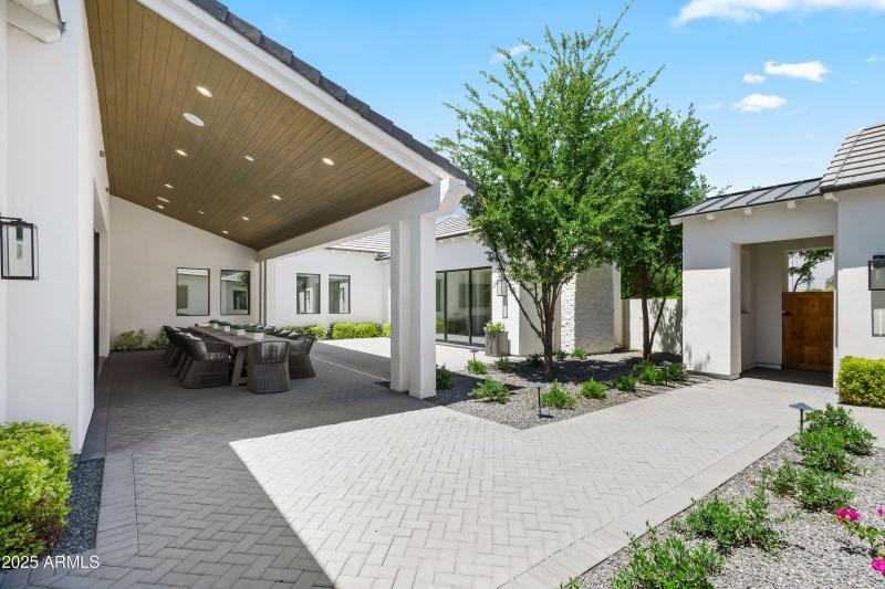 Entry Courtyard + Outdoor Dining