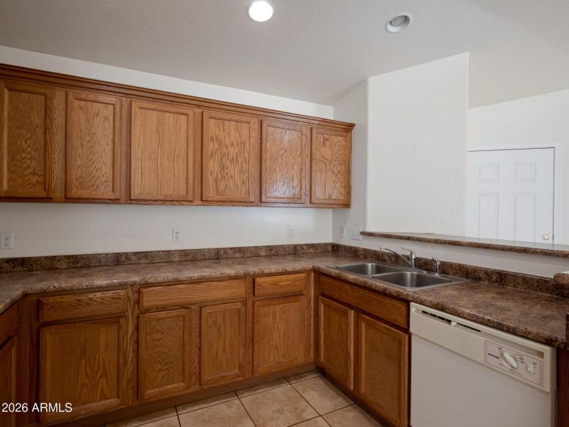 4-web-or-mls-QP-1014448