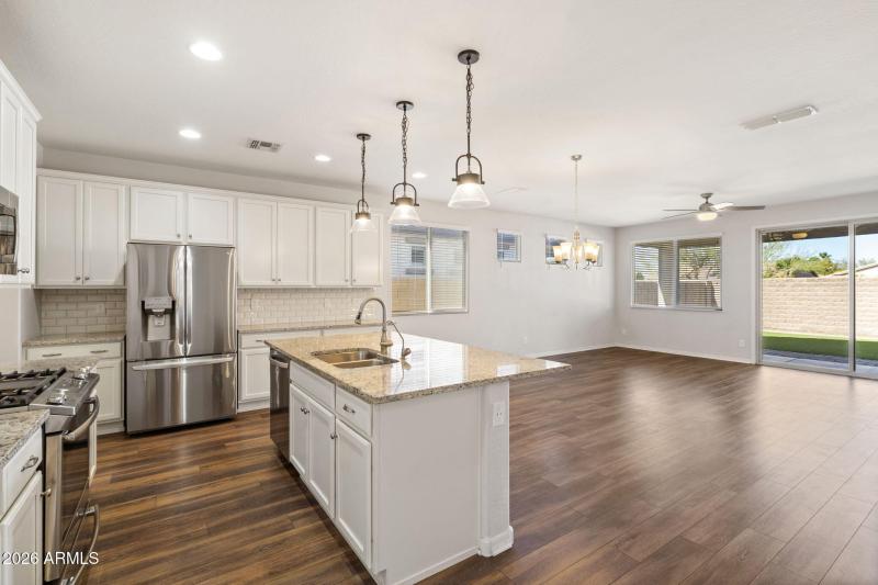 9-web-or-mls-_DSC3974